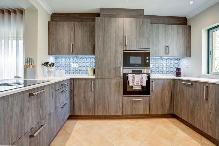 2Bedroom Bungalow Heated Shared Pool ,Near Carvoeiro And Ferrugudo المظهر الخارجي الصورة